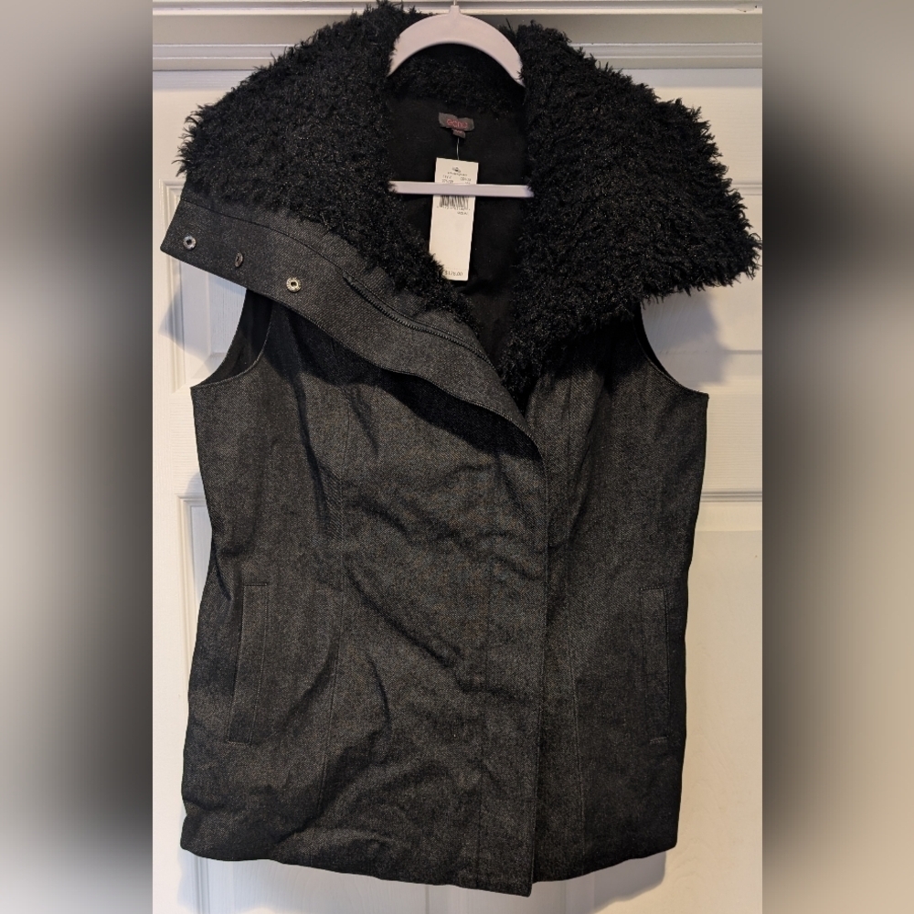 NWT Echo Design New York Womens Black Faux Fur Lined Vest Size M/L 100% Cotton
